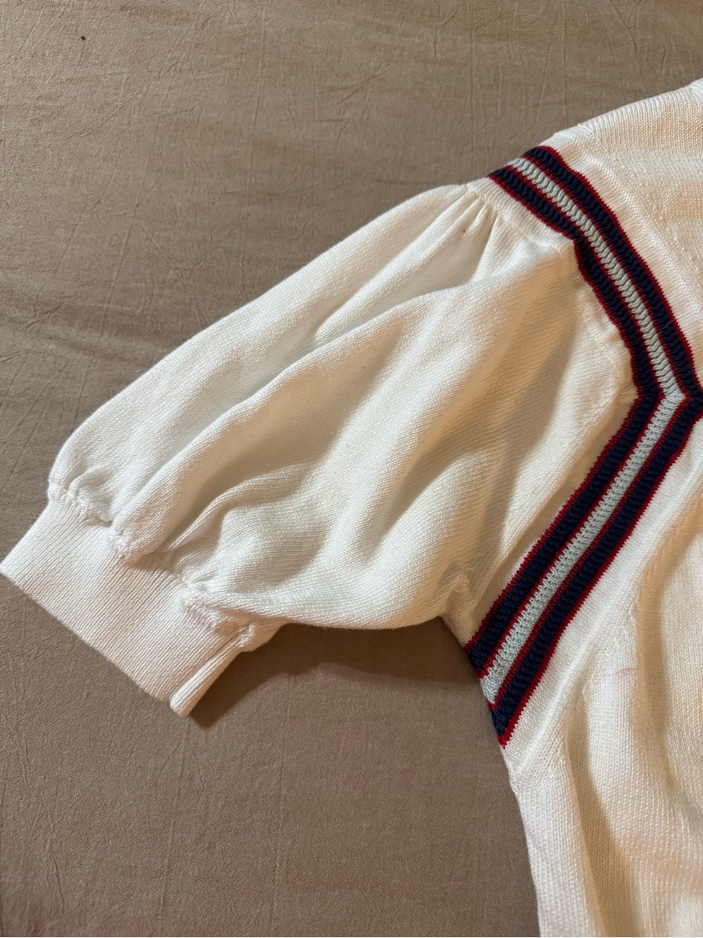 Maeve White Cropped Cardigan with Navy and Red Trim Size Large - Picture 2 of 16